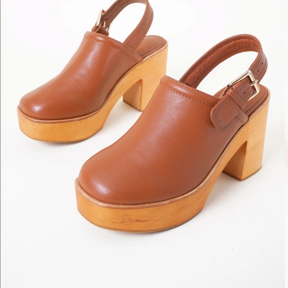 Charlotte Stone Bonnie Platforms in Sienna